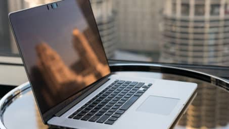 Which to Choose? MacBook Air vs MacBook Pro